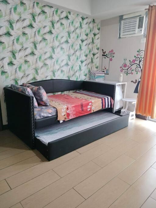 Cubao Manhattan Heights, Unit 8Bc Tower B, 1 Br Manila Exteriör bild