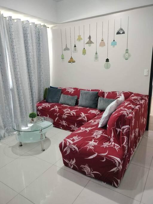 Cubao Manhattan Heights, Unit 8Bc Tower B, 1 Br Manila Exteriör bild